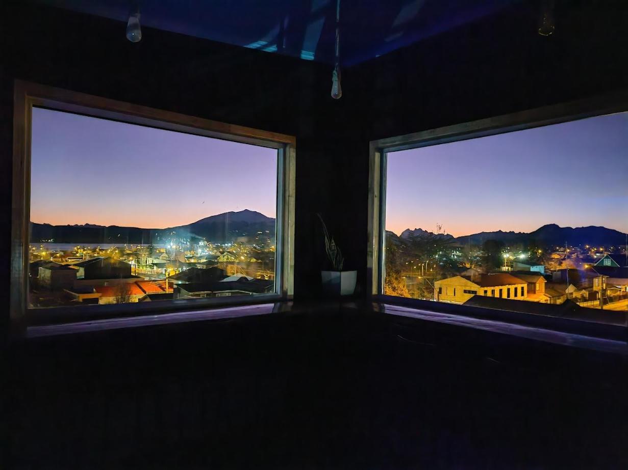 Sheuen Patagonia Hostel Πουέρτο Νατάλες Εξωτερικό φωτογραφία